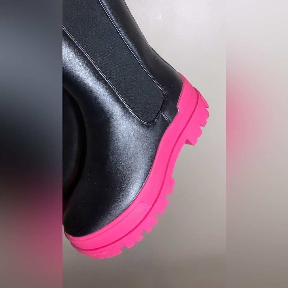 Leather boots